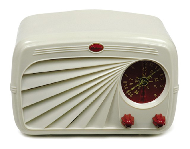 Appraisal: Mullard Meteor circa white case with red knobs cm high