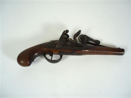 Appraisal: A th century flintlock powder tester cm long and a