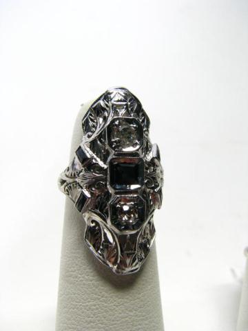 Appraisal: Lady's antique style k white gold filigree ring with approximately