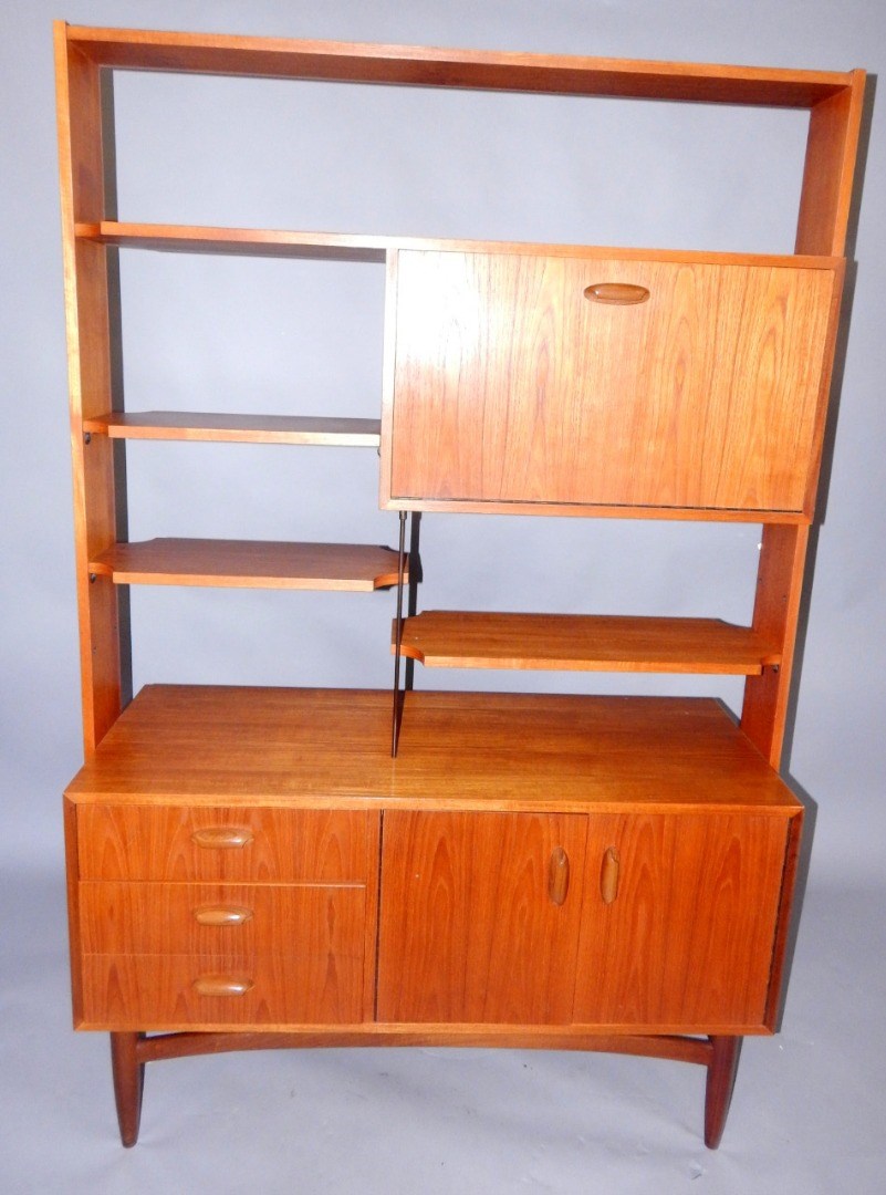 Appraisal: A G-Plan teak display unit with shelves and a drinks