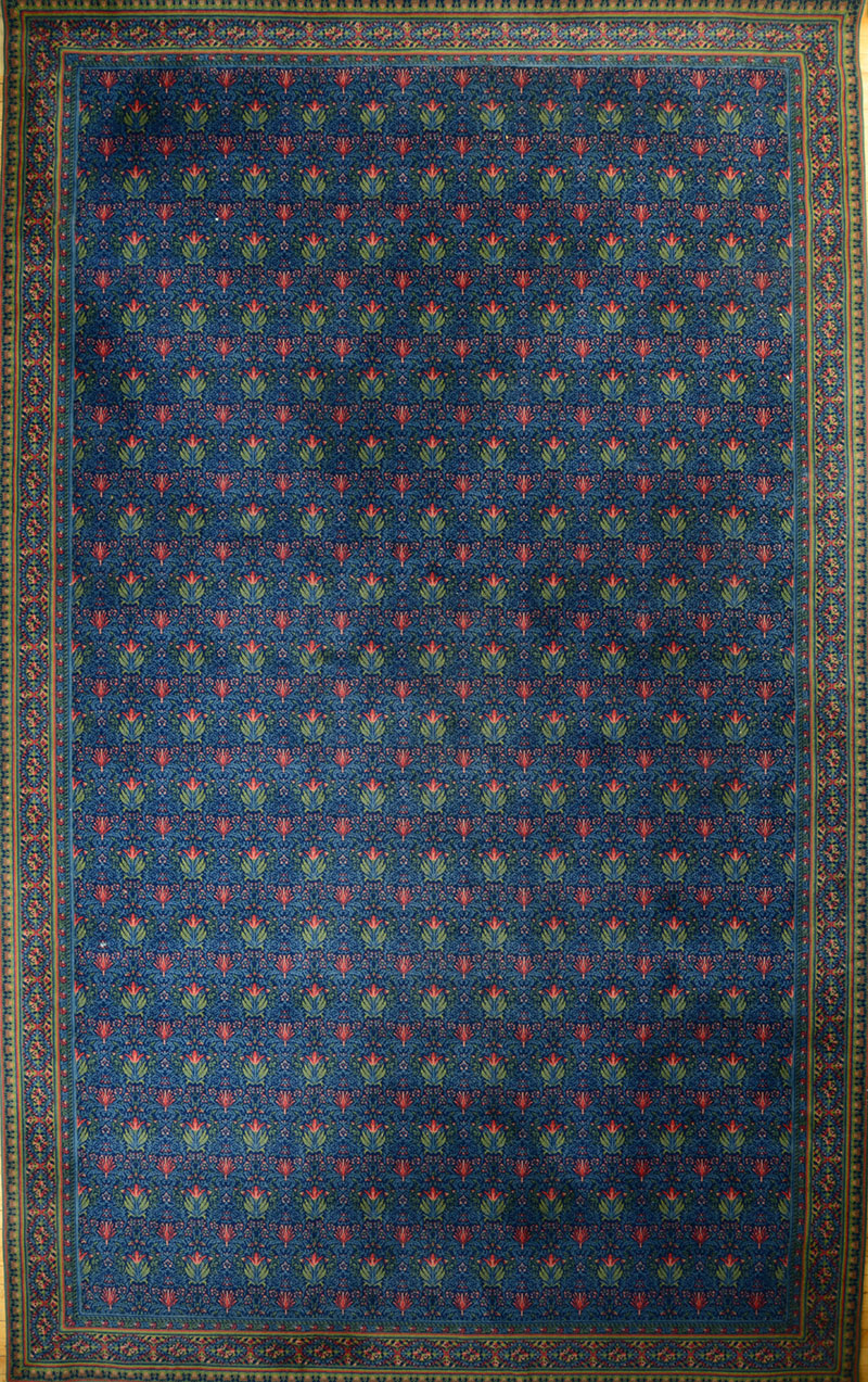 Appraisal: ROOM-SIZE WOOL WILTON CARPET IN THE TULIP AND LILY PATTERN