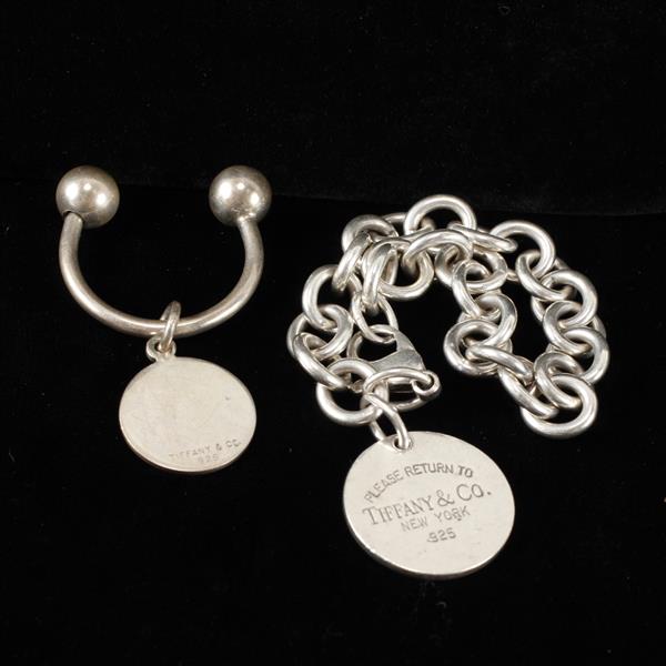 Appraisal: Tiffany Co pc Sterling Silver Key Ring Medallion ID Bracelet