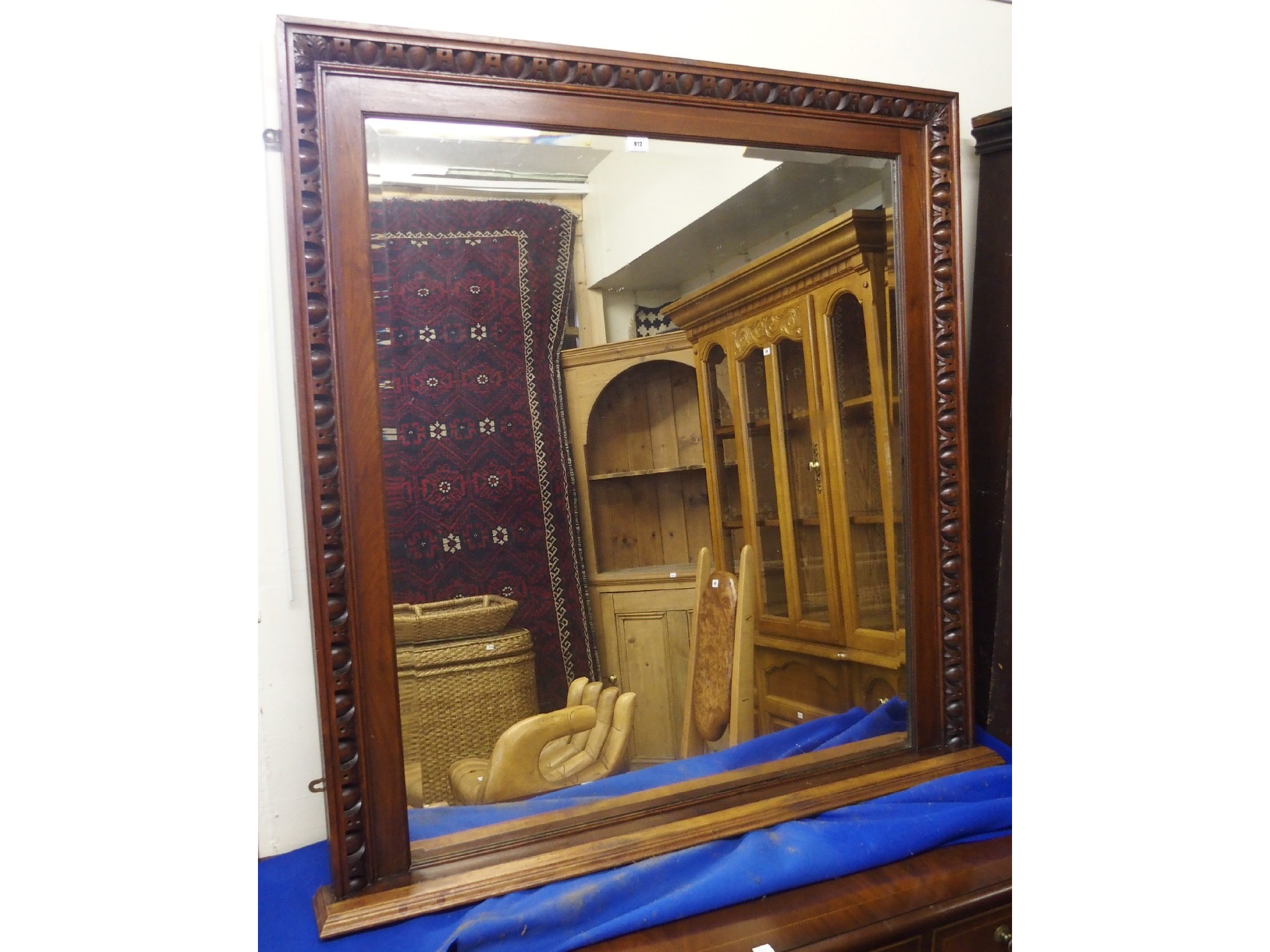 Appraisal: A Victorian mahogany over mantel mirror x cm