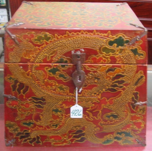 Appraisal: AN ORIENTAL WOODEN HAND CRAFTED STORAGE BOX The red ground