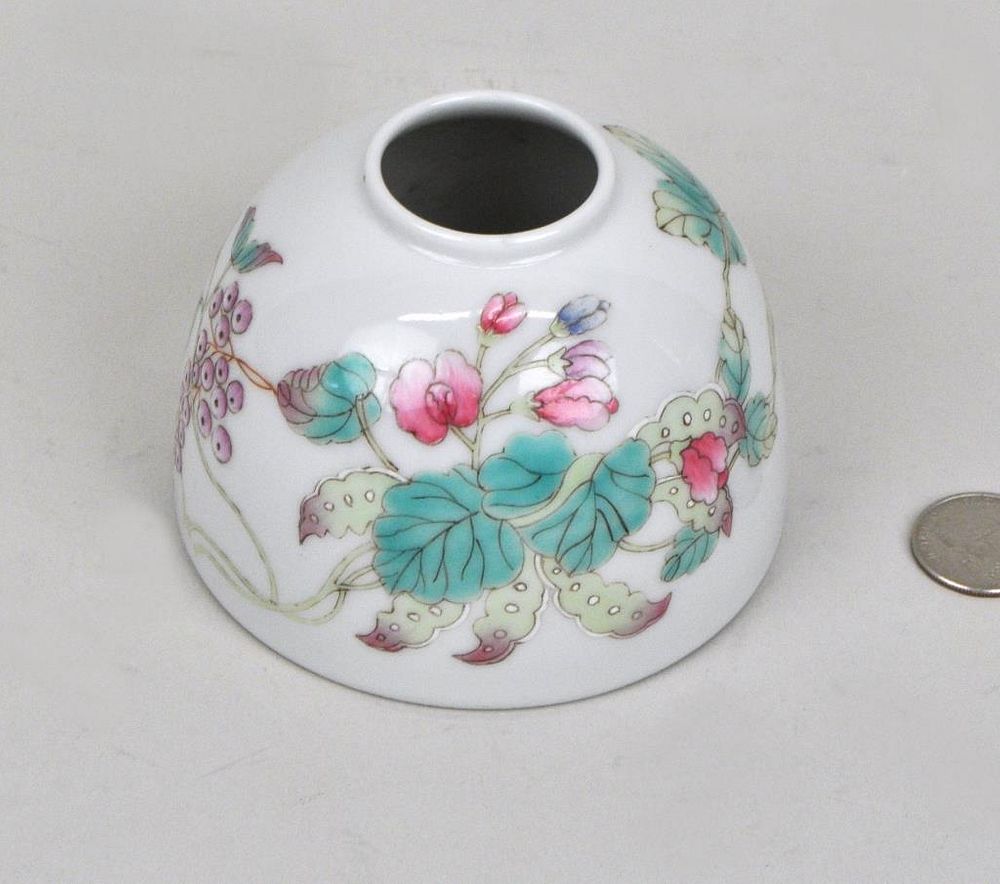 Appraisal: Chinese Porcelain Famille Rose Water Pot decorated with buds berries