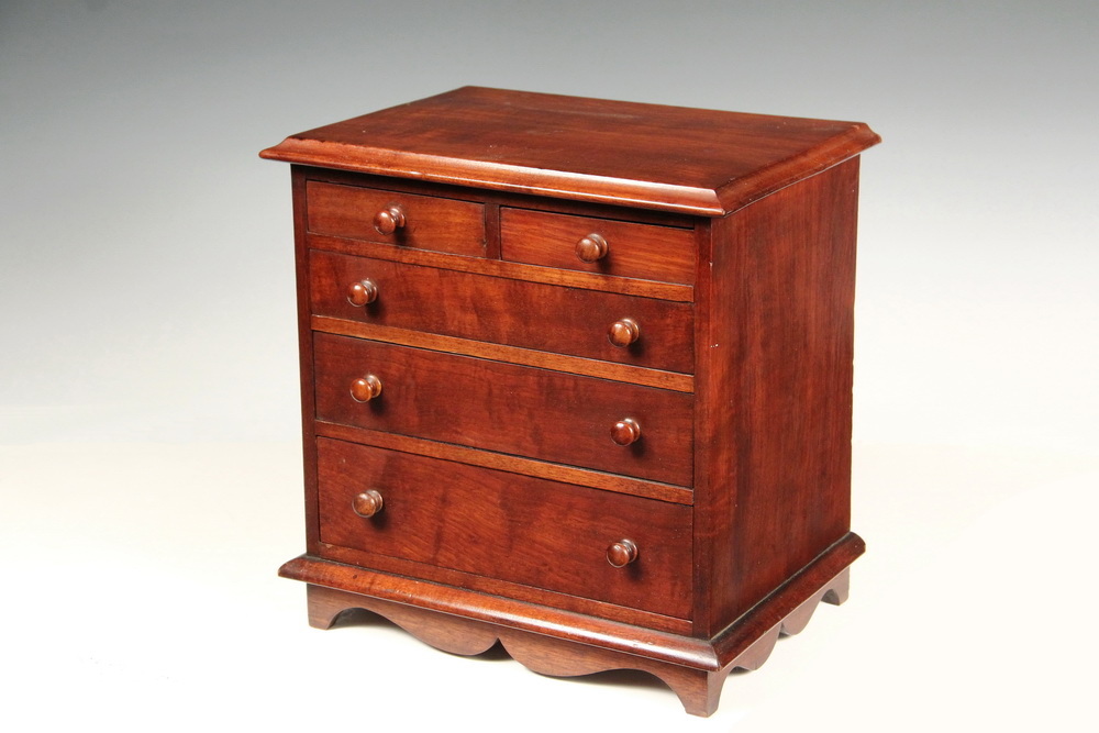 Appraisal: MINIATURE DRESSER - Mahogany Federal Style Chest with overhanging molded