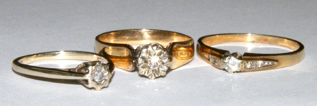 Appraisal: Three ct diamond set rings