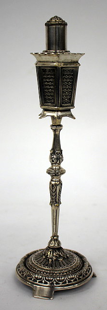 Appraisal: A SILVER PLATED CIGAR LIGHTER in the form of a