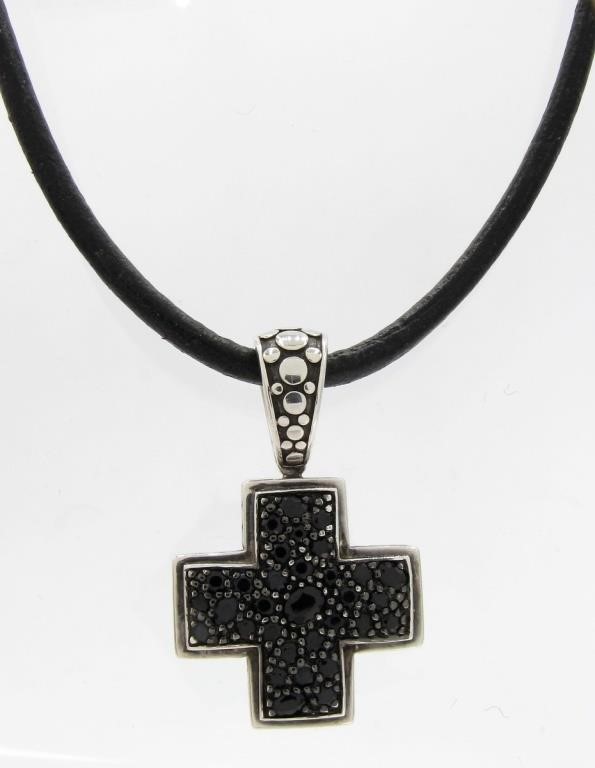 Appraisal: A John Hardy Dot Collection sterling silver cross pendant with