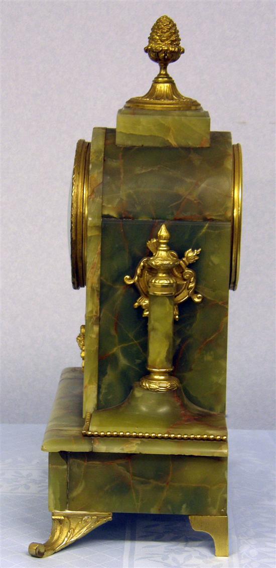 Appraisal: Early th century onyx and gilt metal mantel clock with