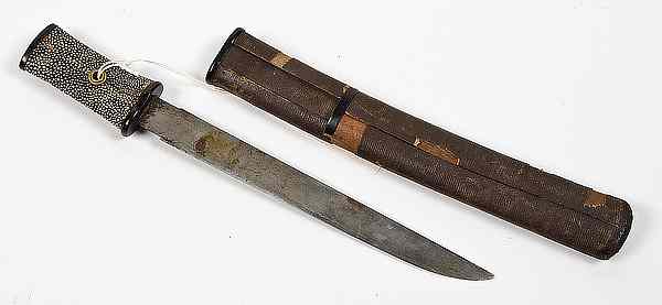 Appraisal: Japanese Tanto Knife Shoa Period To This tanto blade measures