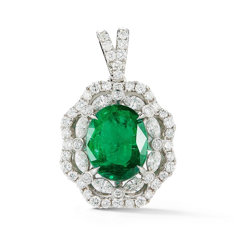 Appraisal: OVAL EMERALD PENDANT Fancy Shape OVAL Setting K W Color