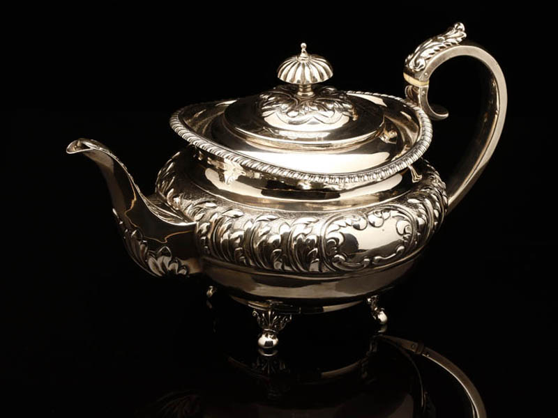 Appraisal: A George III sterling teapot Robert Piercy A George III