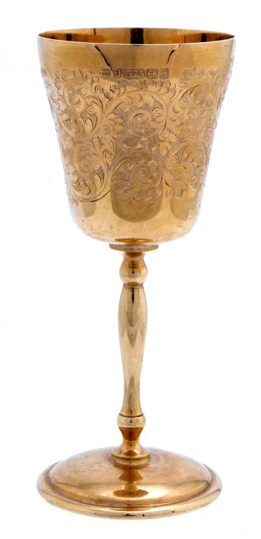 Appraisal: GOLD AN ELIZABETH II WINE CUP the ogee bowl engraved