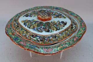 Appraisal: Chinese Porcelain Butterfly Covered Dish Chinese Porcelain Butterfly Covered Dish