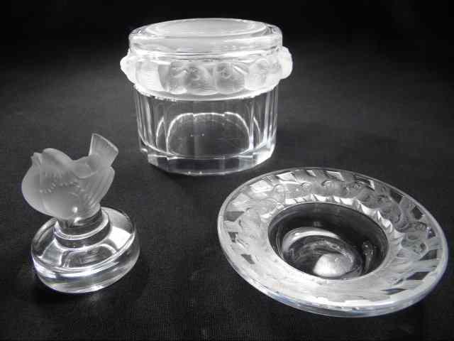 Appraisal: Three pieces of Lalique French crystal Includes a frosted crystal