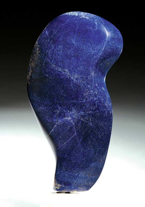 Appraisal: LAPIS LAZULI Kokcha Valley Badahkstan Northern Afghanistan This large sculptural