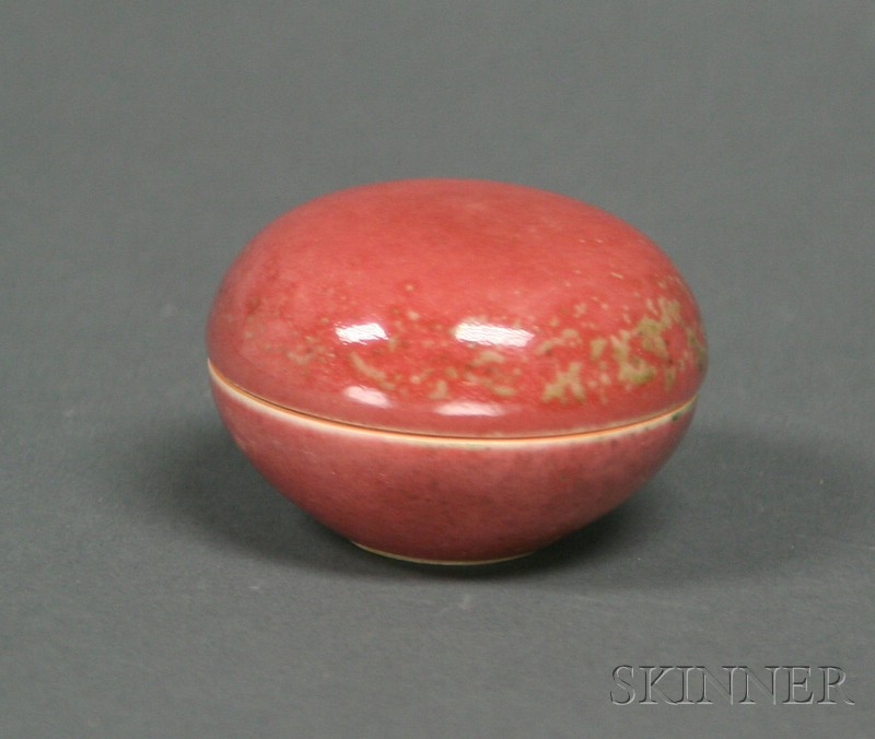 Appraisal: Seal Paste Box China th century peach bloom glaze porcelain