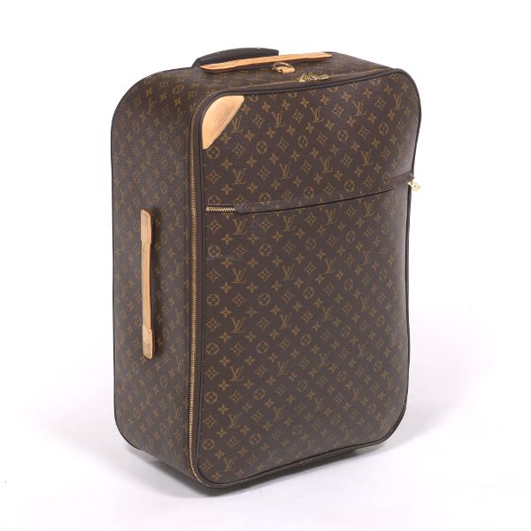 Appraisal: LOUIS VUITTON PEGASE ROLLING LUGGAGE x x Monogram canvas body