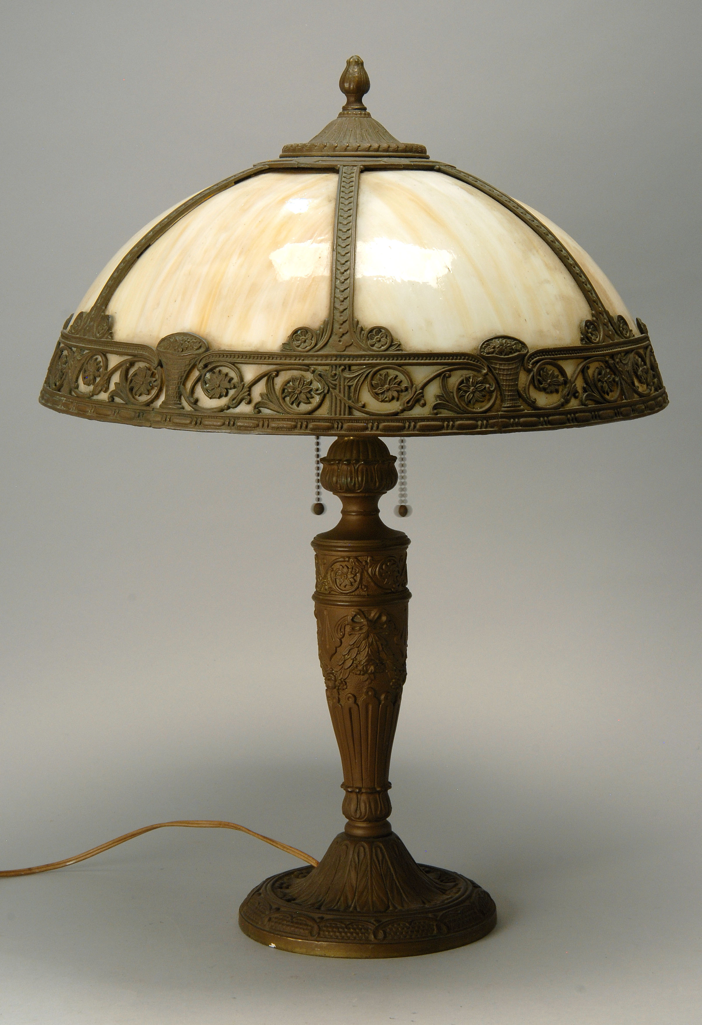 Appraisal: SALEM BROTHERS BENT SLAG GLASS TABLE LAMP with dome-shaped six-panel