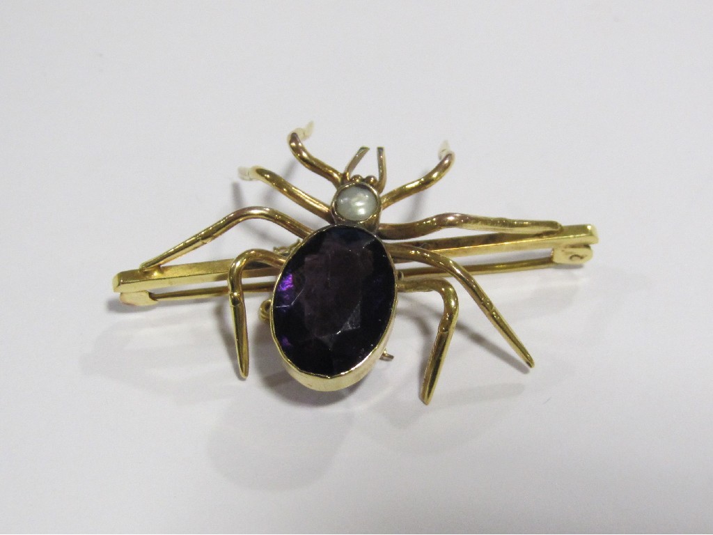 Appraisal: A ct gold amethyst and pearl set spider brooch