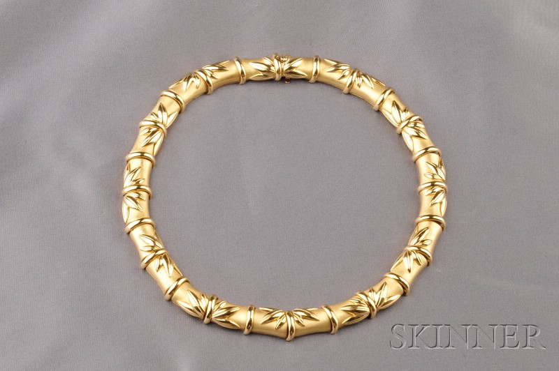 Appraisal: kt Gold Necklace composed of bamboo form links with foliate