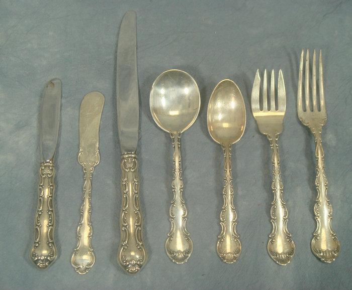 Appraisal: pcs Gorham Strasbourg sterling silver flatware c o teaspoons dessert