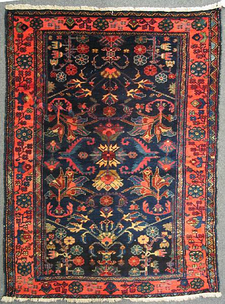 Appraisal: A Lilihan rug size approximately ft in x ft in