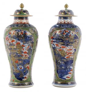 Appraisal: Pair Chinese Export Porcelain Vases and Covers th century each