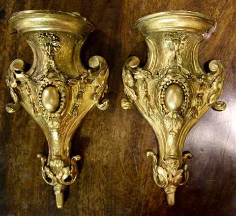 Appraisal: PAIR OF GILTWOOD WALL BRACKETS of cartouche shape with a