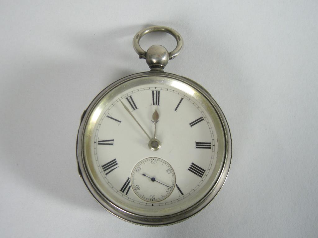 Appraisal: A Victorian silver cased key wind Pocket Watch with white