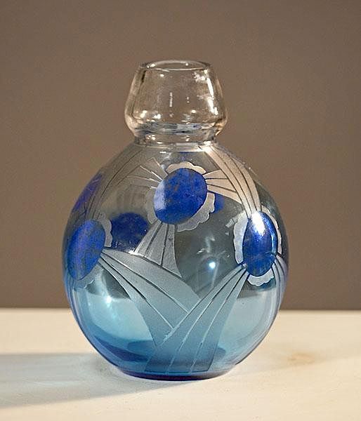 Appraisal: Charder La Verre Francais Epinay-sur-vase Seine vase Charder La Verre