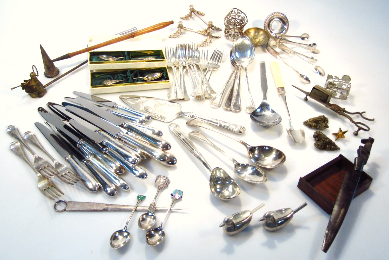 Appraisal: Various silver plate etc cutlery serving pieces candle snuffer with