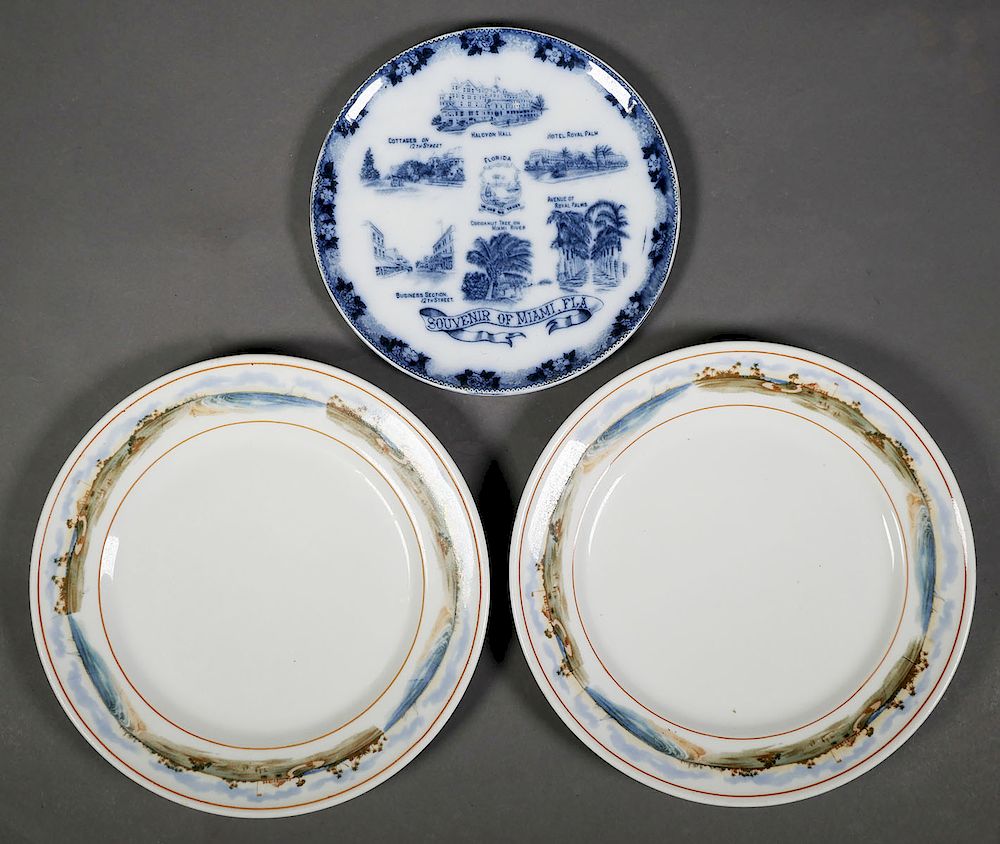 Appraisal: MIAMI Souvenir Plates Two matching Miami restaurant plates Fleetwood Hotel