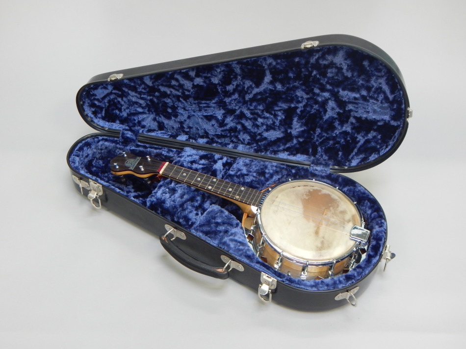 Appraisal: A George Formby model banjolele with ebony finger board mother