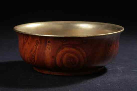 Appraisal: CHINESE FAUX BOIS AND GILT PORCELAIN BOWL - in diam