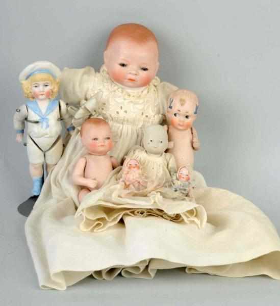 Appraisal: Lot of Bisque Dolls Description tiny all-bisque German babies tiny