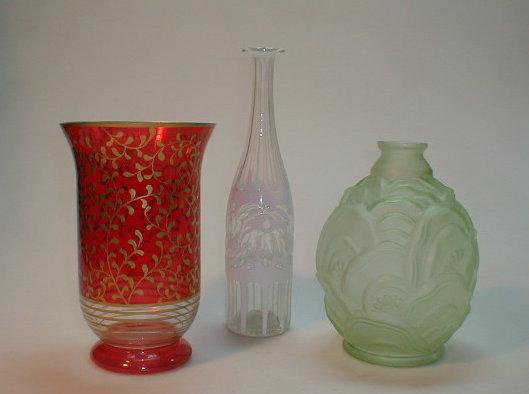 Appraisal: An embossed frosted glass globular vase a red and gold