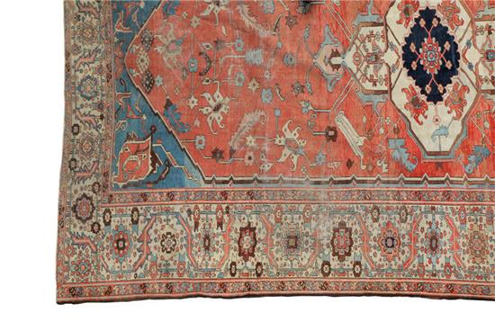 Appraisal: ORIENTAL RUG Persian Heriz or Serape early th century Medallion