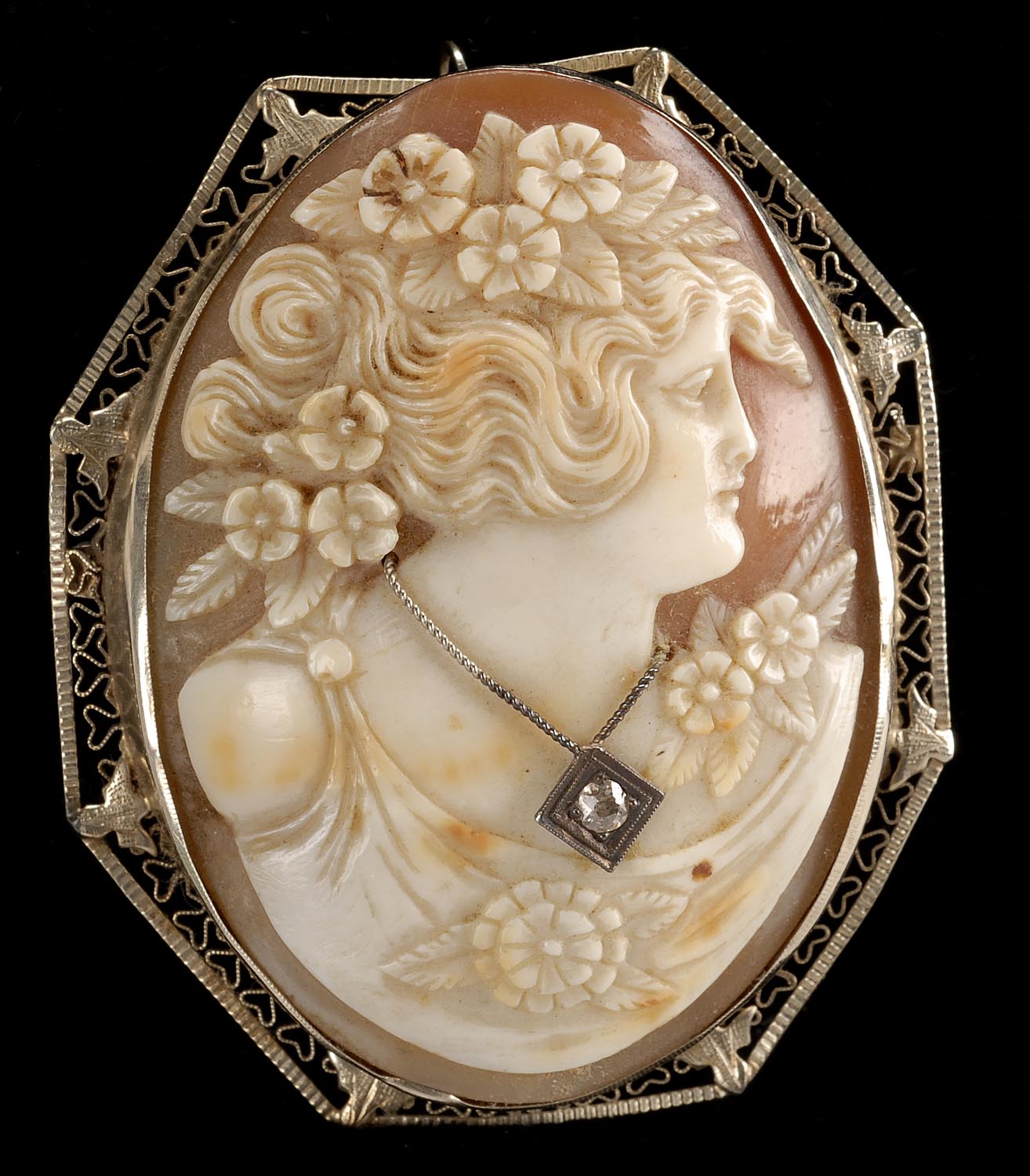 Appraisal: FINE TH CENTURY SHELL CAMEO AND DIAMOND BROOCH depicting a