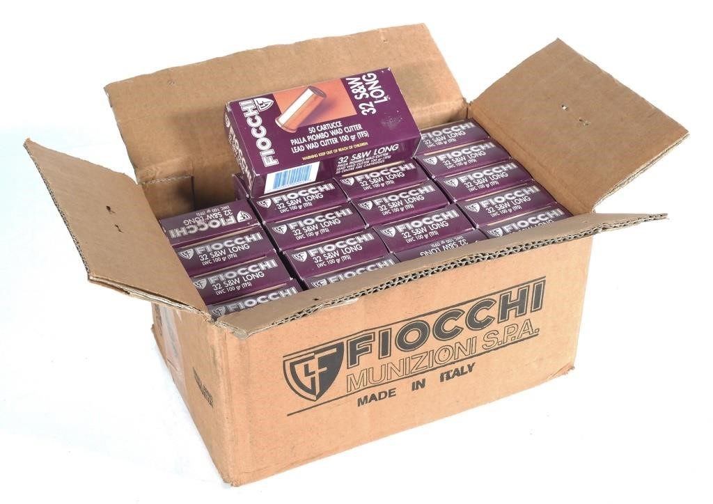 Appraisal: rounds of Fiocchi grain S W Long wad cutter ammunition