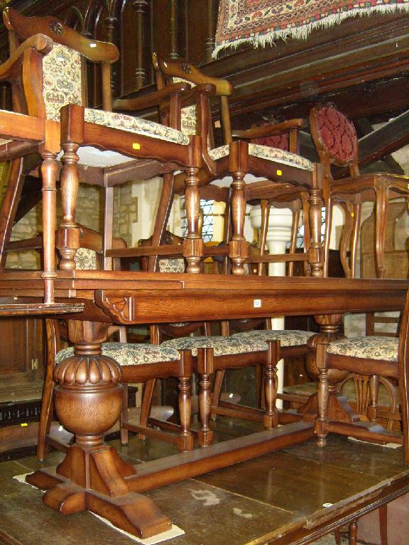 Appraisal: A Victorian oak extending dining table the associated rectangular top