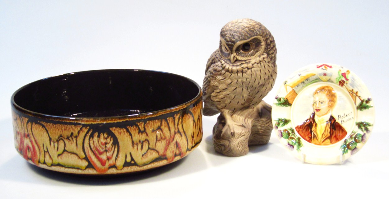 Appraisal: A B Limley-Adams Poole figure of a standing owl on