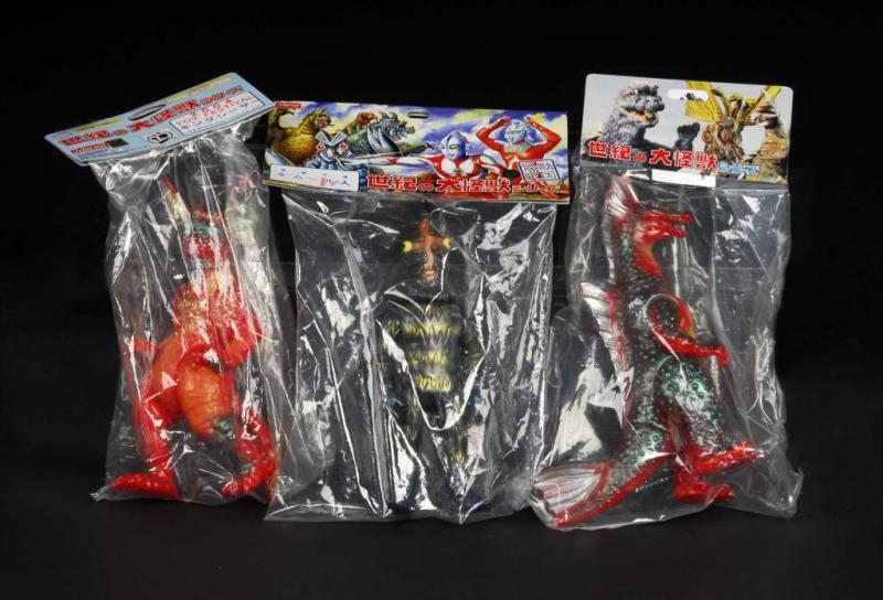 Appraisal: Lot of Vinyl Figures Description Various Japanese manufacturers Condition Excellent