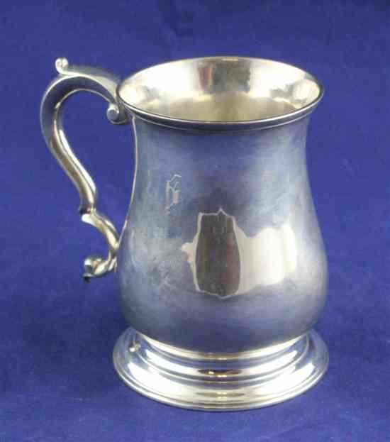 Appraisal: An early George III silver mug of baluster form with