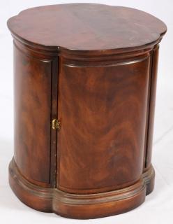 Appraisal: MAHOGANY END TABLE MAHOGANY END TABLE H W A quatrefoil