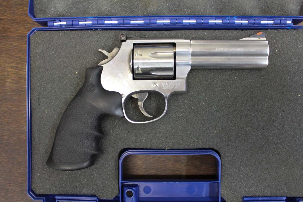 Appraisal: SMITH AND WESSON MODEL DOUBLE ACTION REVOLVER magnum caliber full-lug