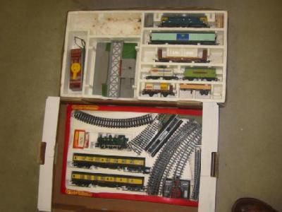 Appraisal: A Hornby electric train set with G W R tank