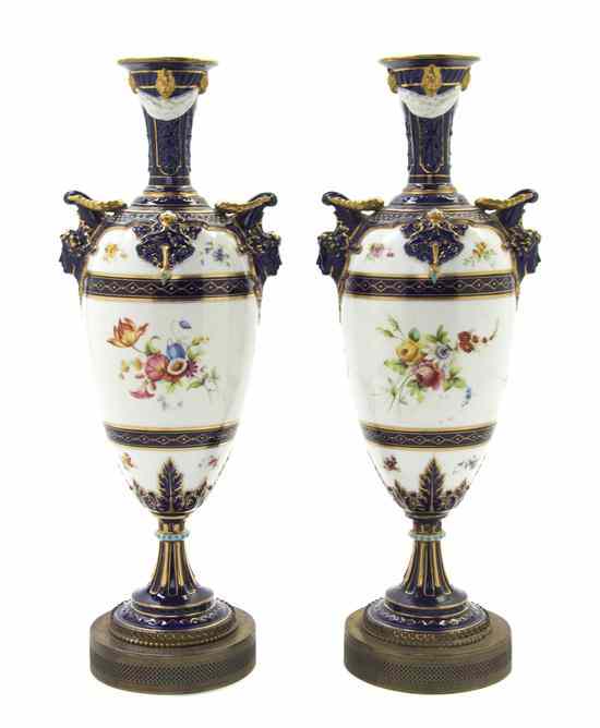 Appraisal: A Pair of Worcester Porcelain Vases each of baluster form