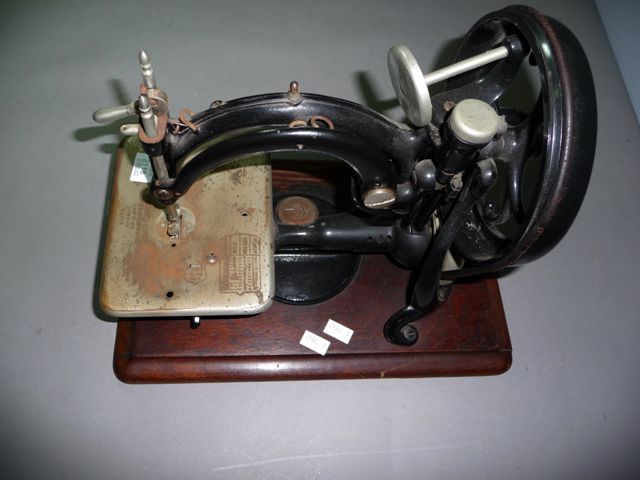 Appraisal: A 'Wilcox Gibbs New York' sewing machine